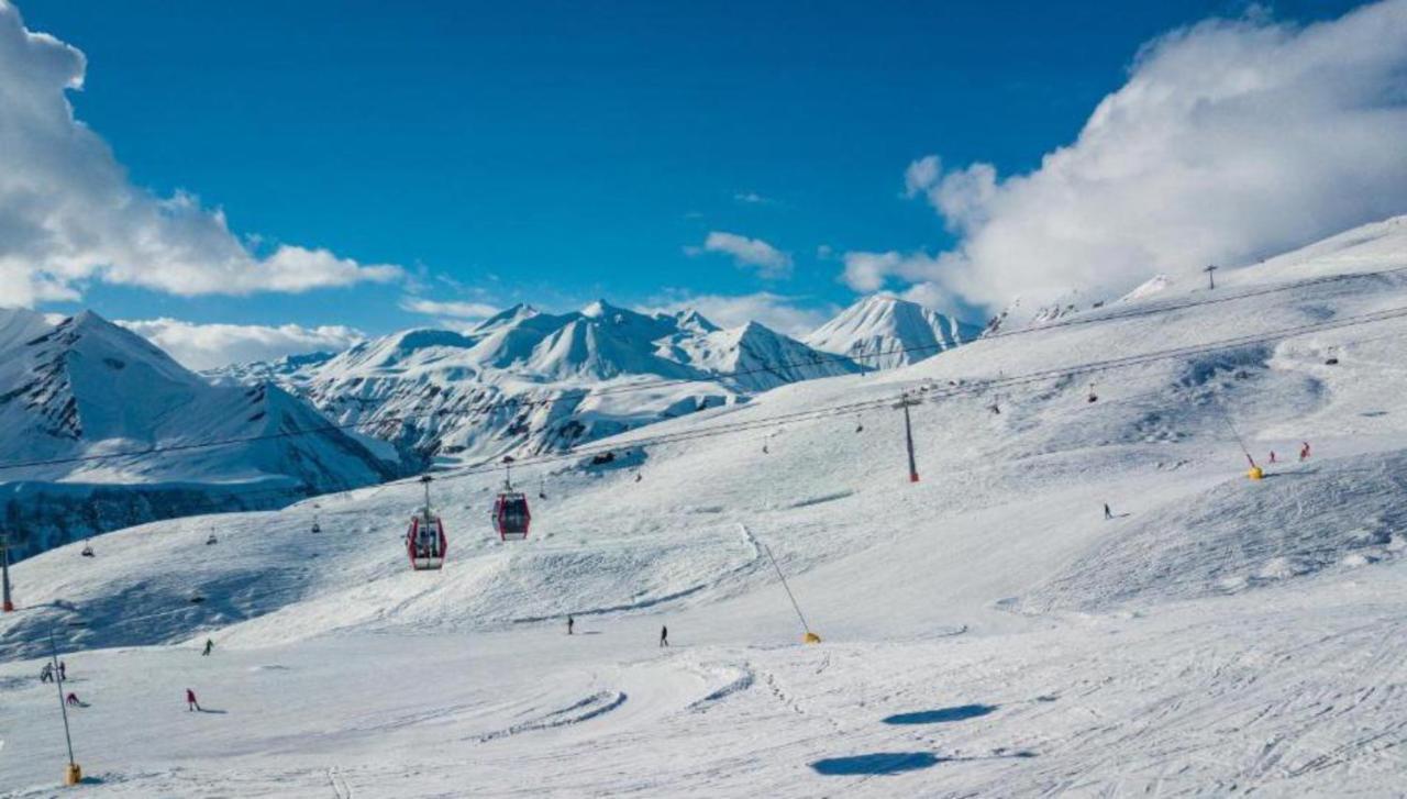 Апартаменты Redco Four Seasons In New Gudauri 302 Экстерьер фото