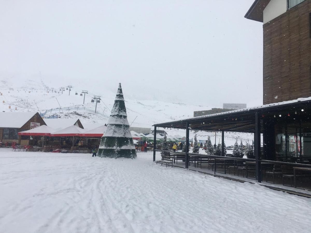 Апартаменты Redco Four Seasons In New Gudauri 302 Экстерьер фото