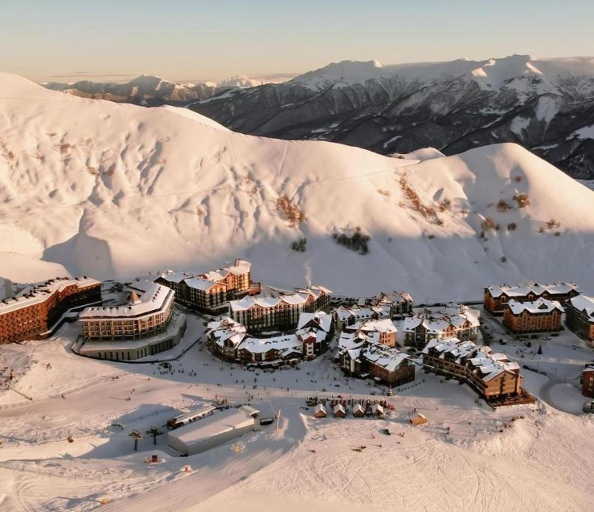 Апартаменты Redco Four Seasons In New Gudauri 302 Экстерьер фото